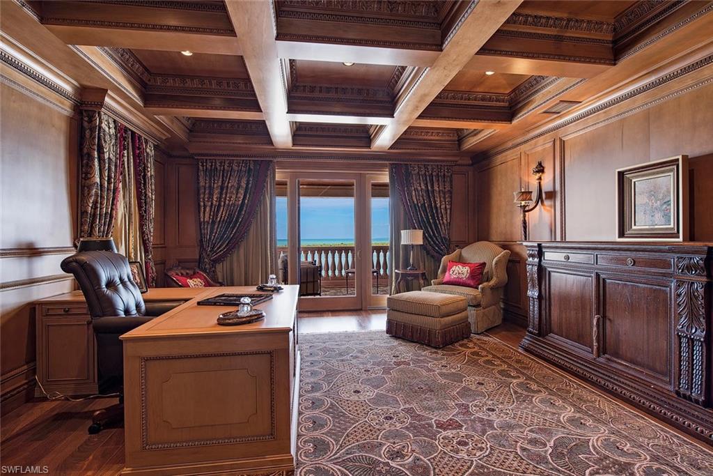 HIDEAWAY BEACH - Residential