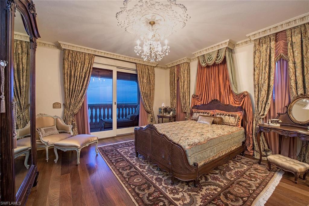 HIDEAWAY BEACH - Residential