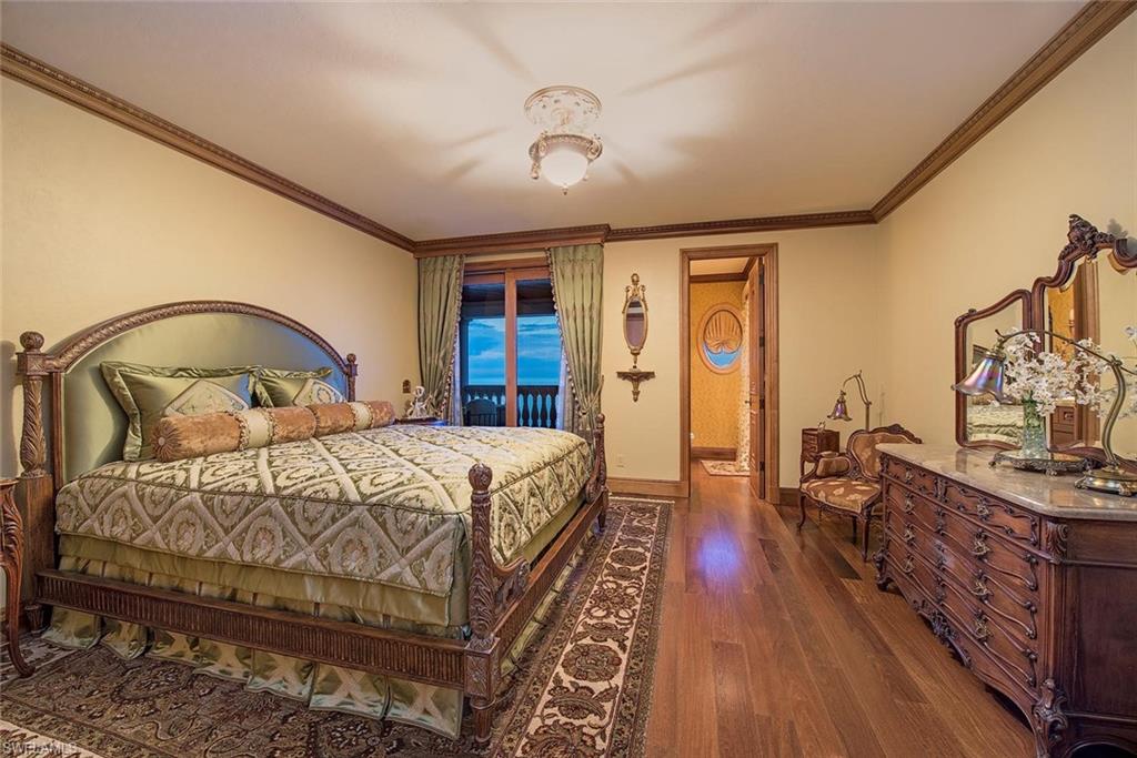 HIDEAWAY BEACH - Residential