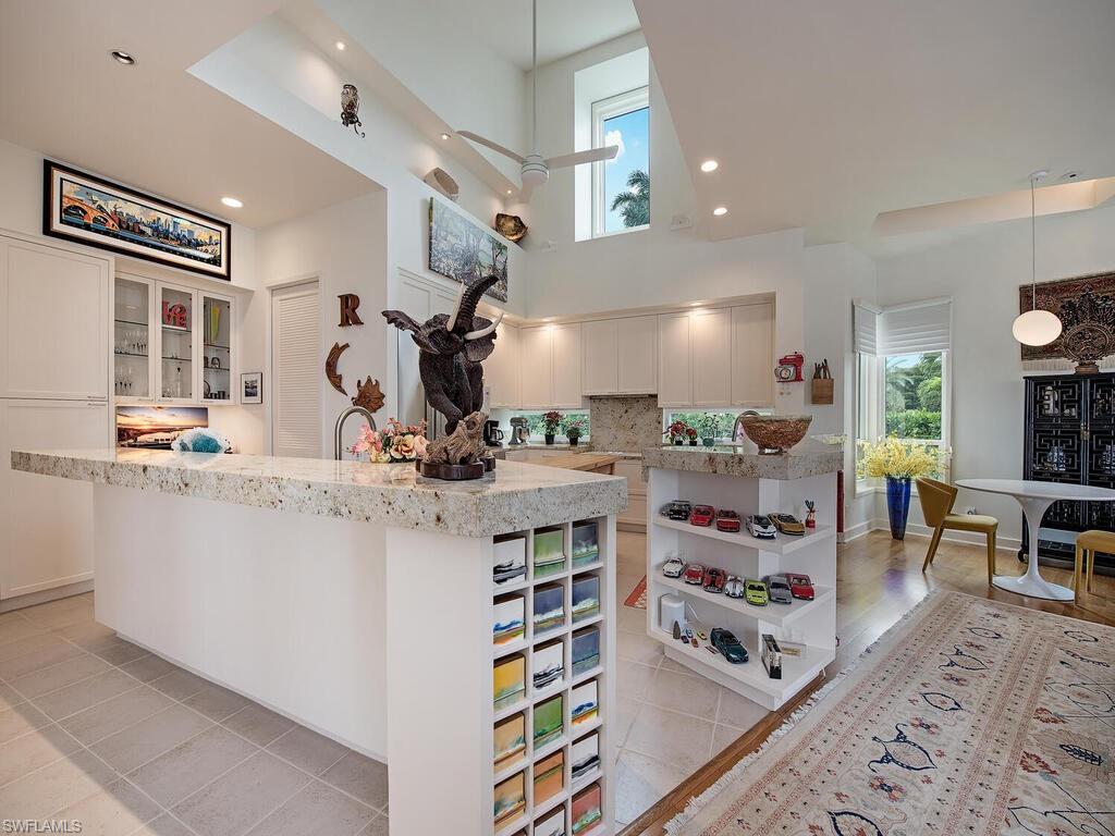 MOORINGS - Residential