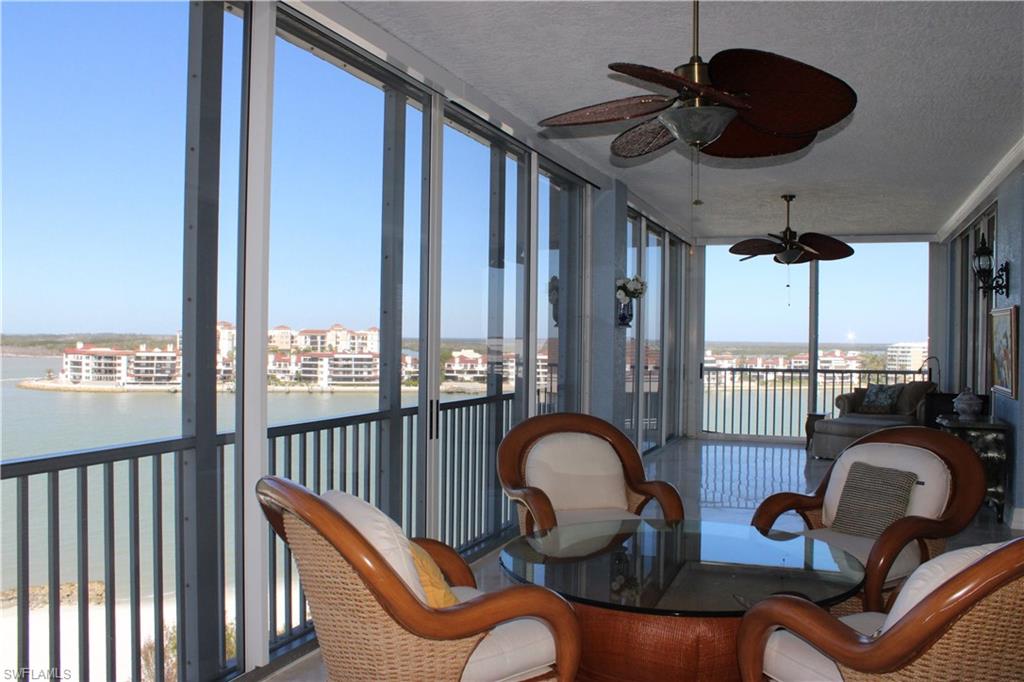 ROYAL MARCO POINT - Residential