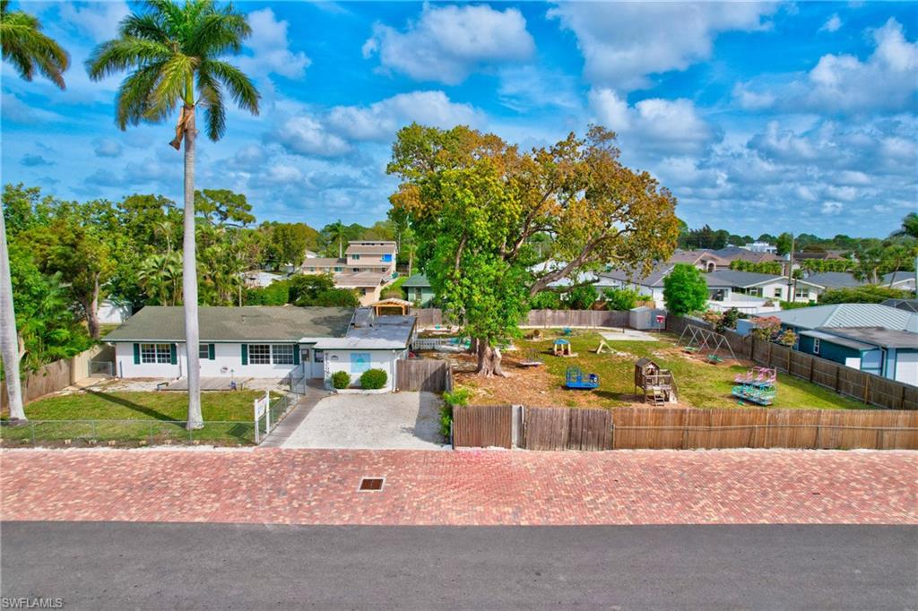 727 & 731 108th AVE N