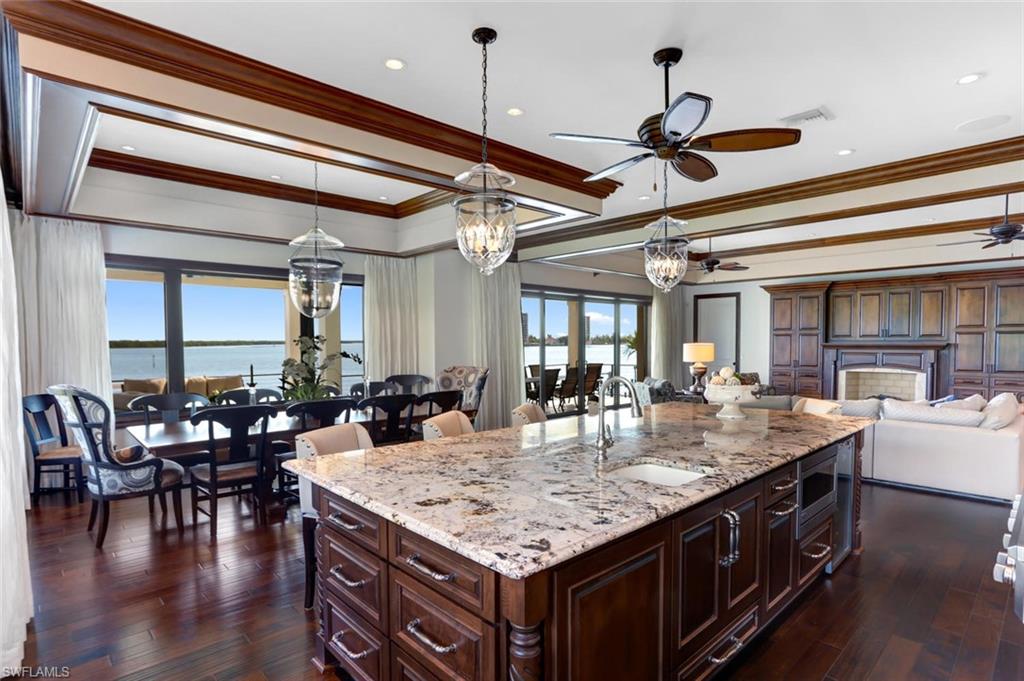 LAGUNA SHORES - Residential