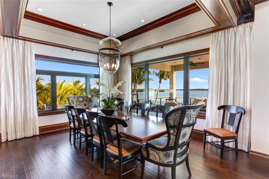 LAGUNA SHORES - Residential