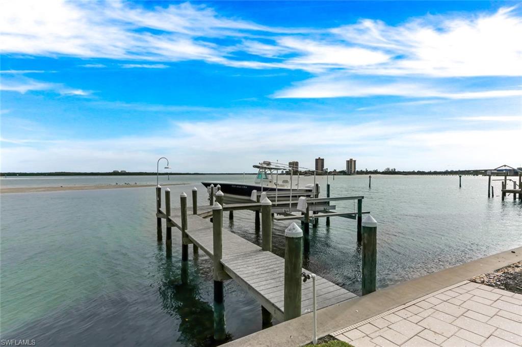 LAGUNA SHORES - Residential