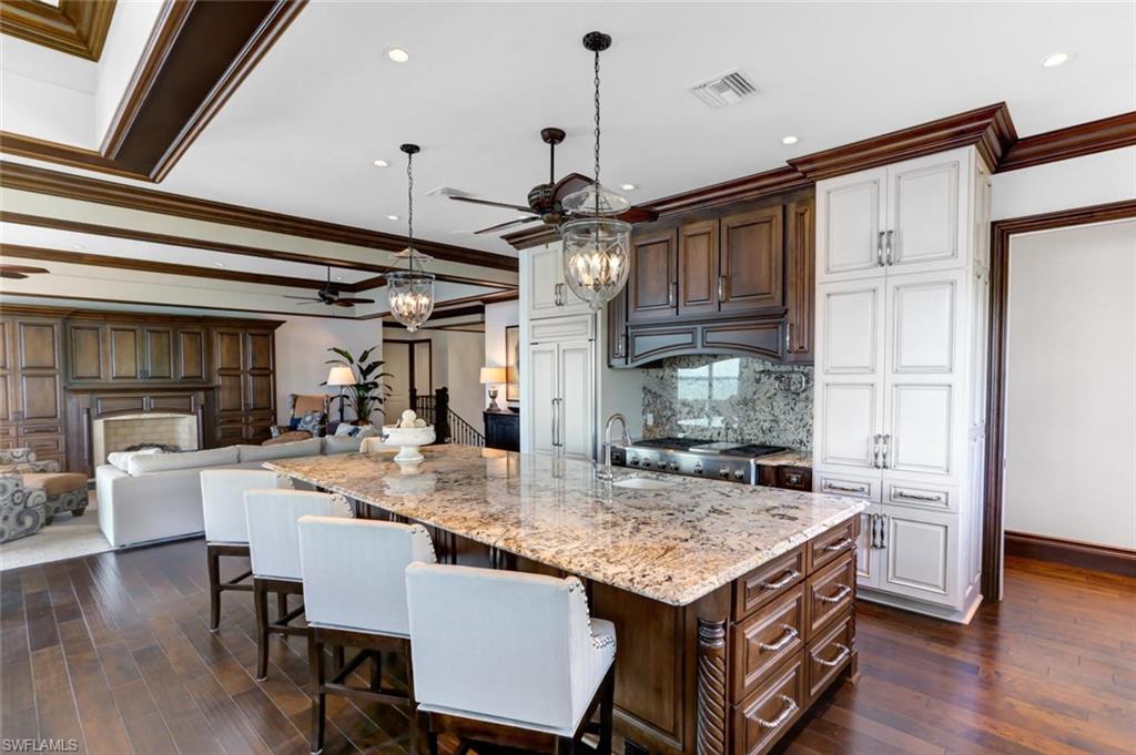 LAGUNA SHORES - Residential