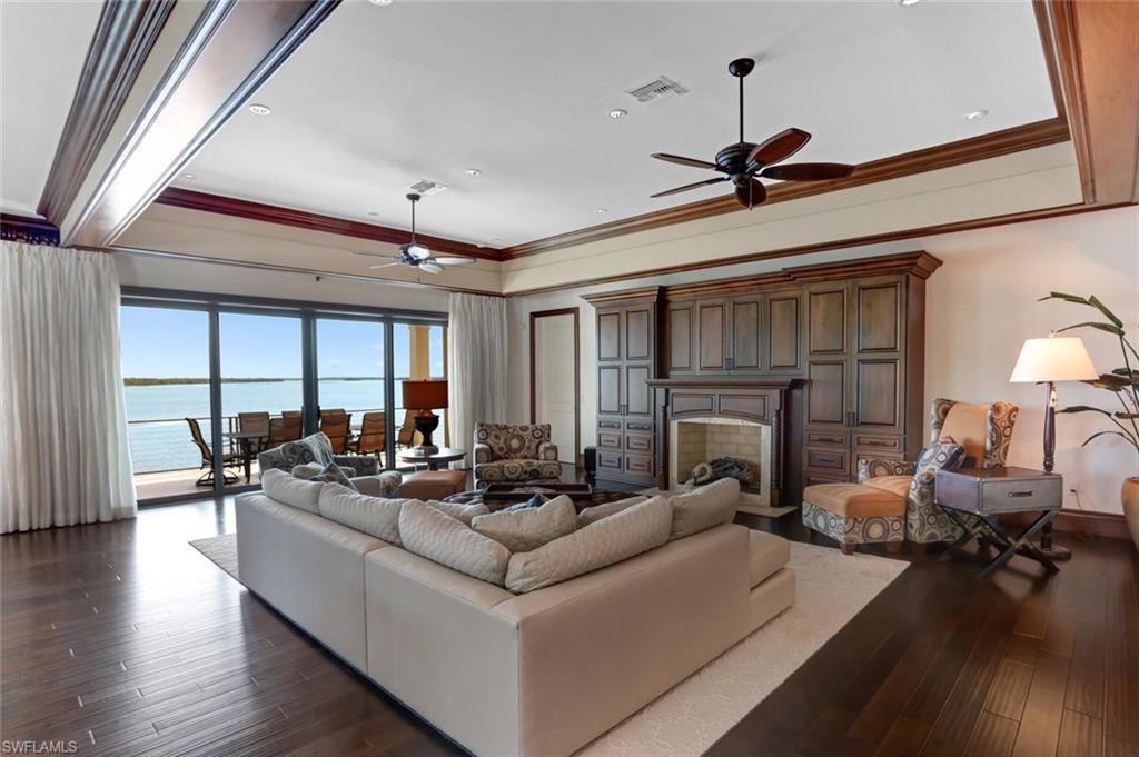LAGUNA SHORES - Residential