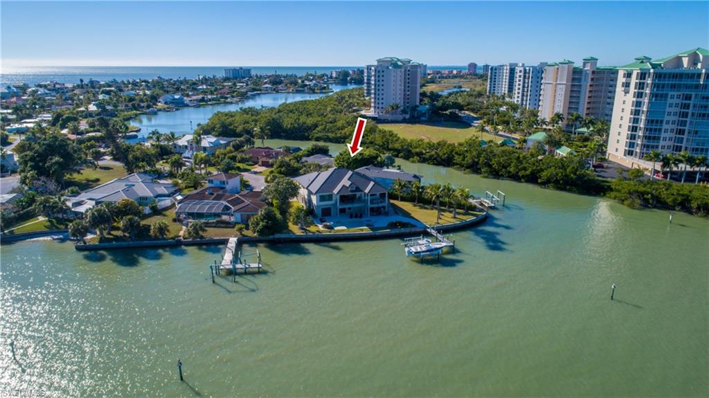 LAGUNA SHORES - Residential