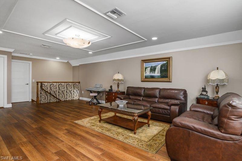 CAMDEN LAKES - Residential Lease