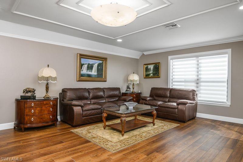 CAMDEN LAKES - Residential Lease