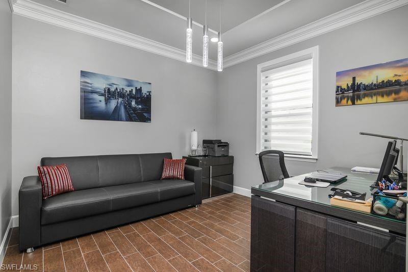 CAMDEN LAKES - Residential Lease