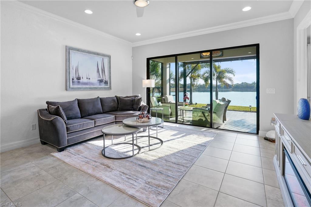 MARINA BAY - Residential