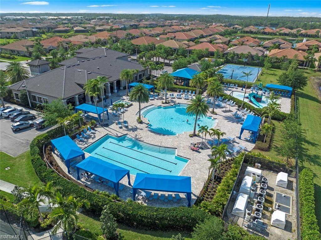 MARINA BAY - Residential