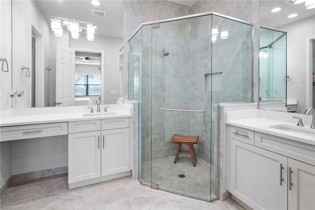 MARINA BAY - Residential