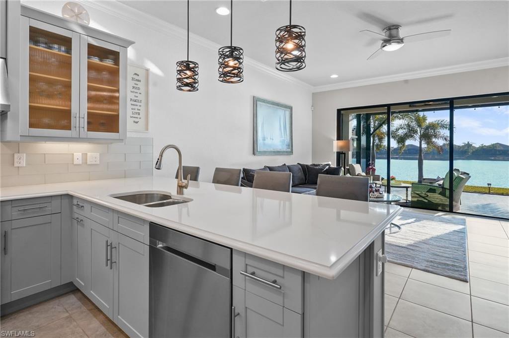 MARINA BAY - Residential