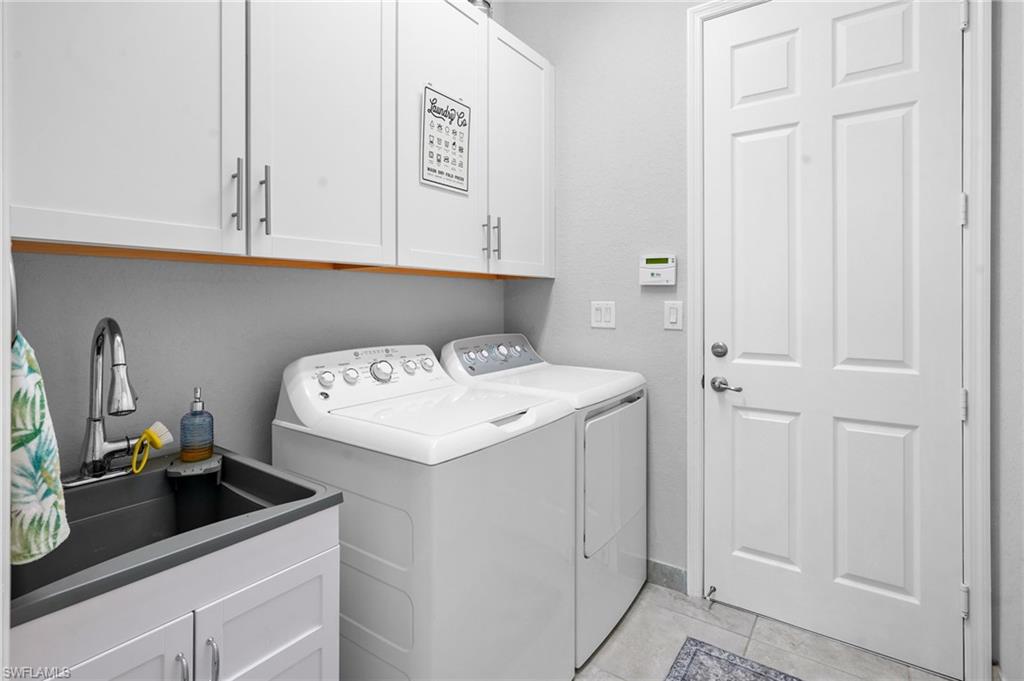 MARINA BAY - Residential