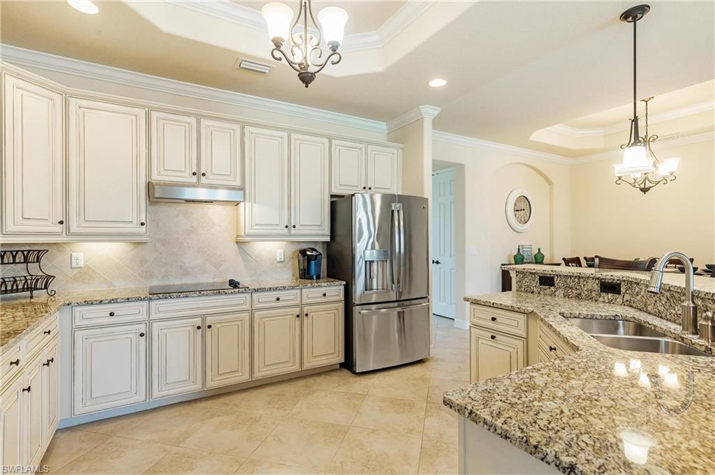 BONITA NATIONAL GOLF AND COUNTRY CLUB - Residential