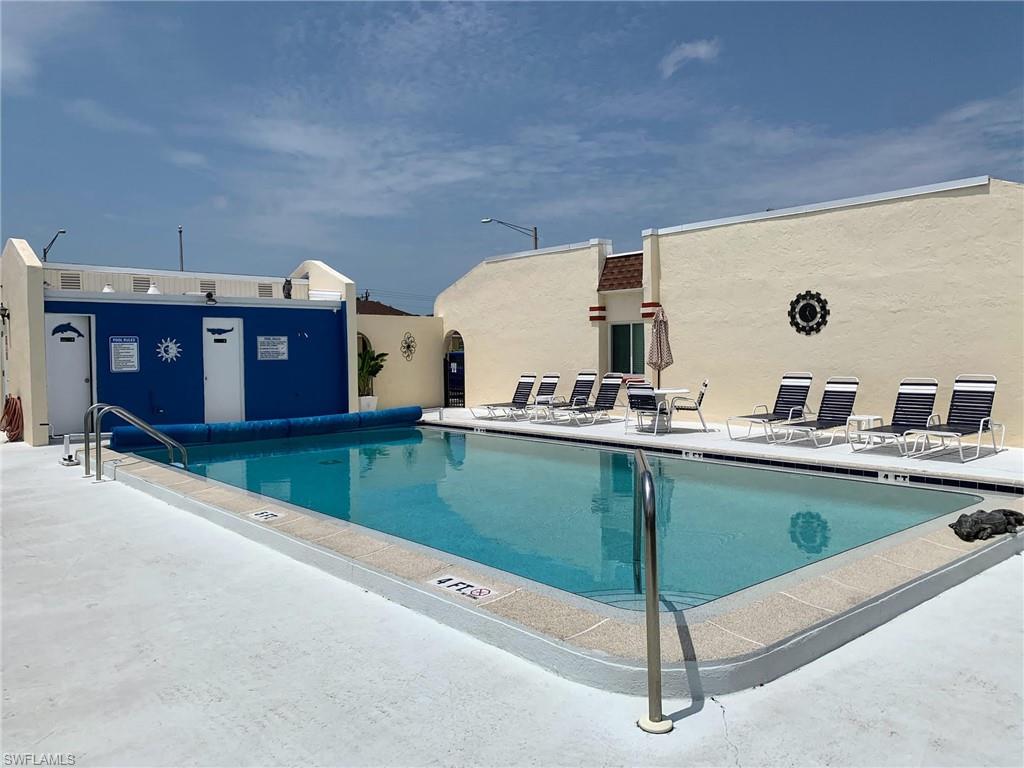 PELICAN EAST CONDO - Residential