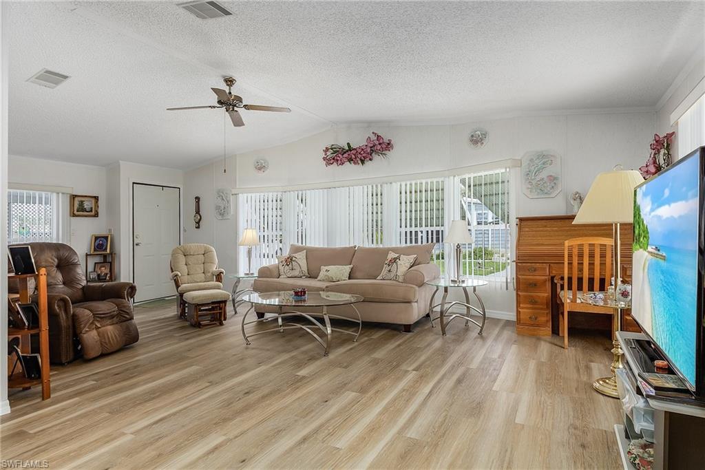 LAKE ARROWHEAD MOB VILLAGE - Residential