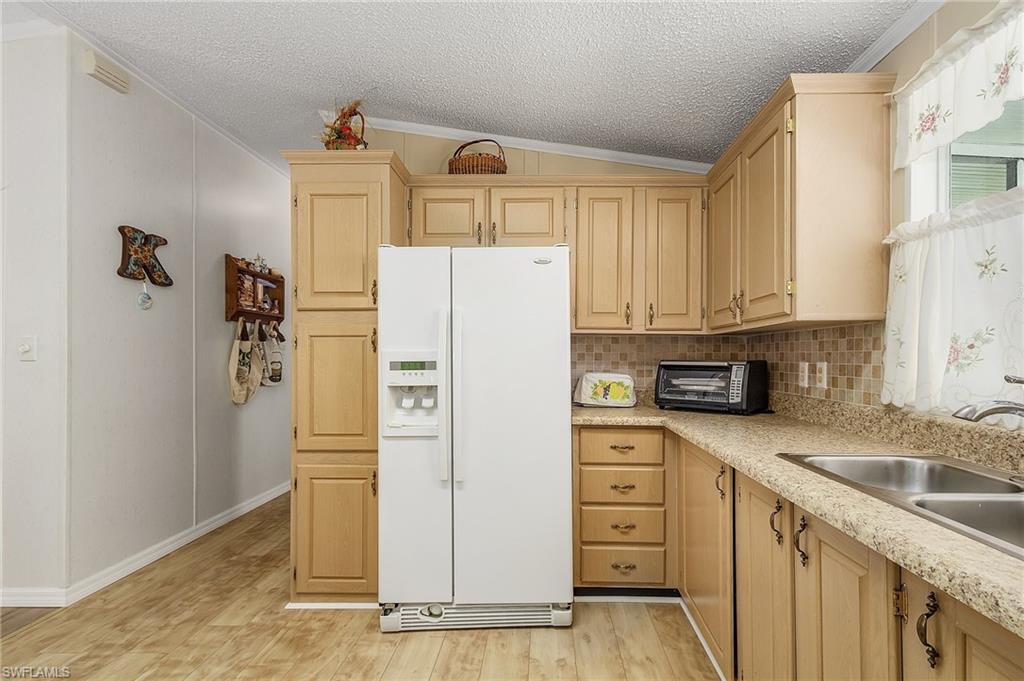 LAKE ARROWHEAD MOB VILLAGE - Residential