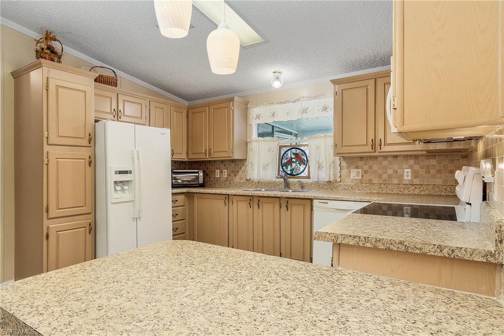 LAKE ARROWHEAD MOB VILLAGE - Residential