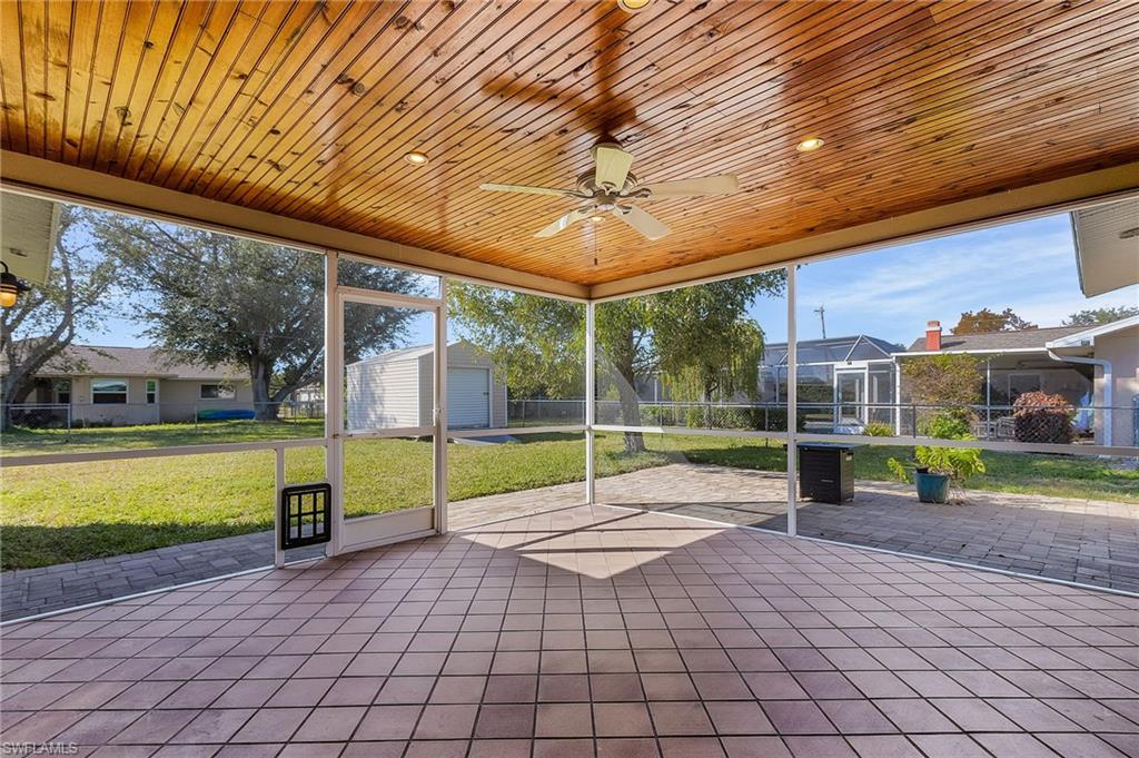 CAPE CORAL - Residential