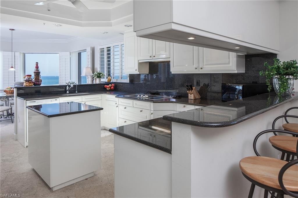 REMINGTON AT BAY COLONY - Residential