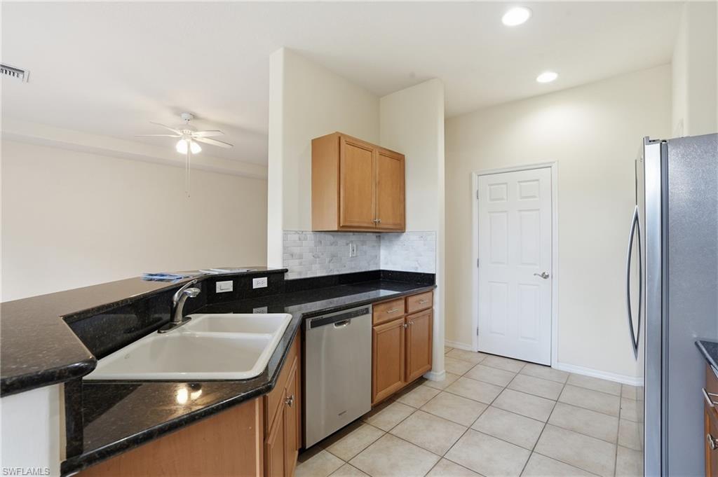 CARRINGTON - Residential Lease