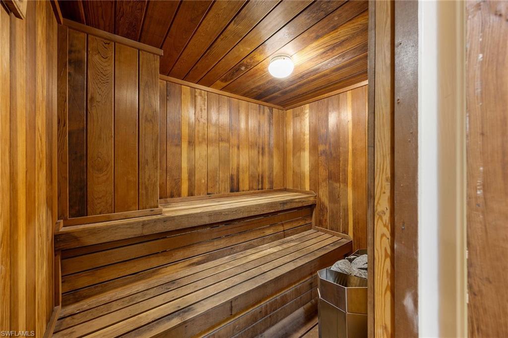 MARBELLE CLUB OF MARCO ISLAND - Residential Lease