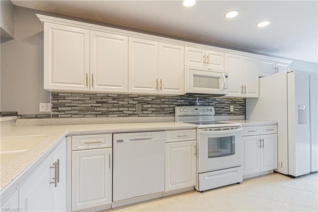 FOUNTAINS V - Residential