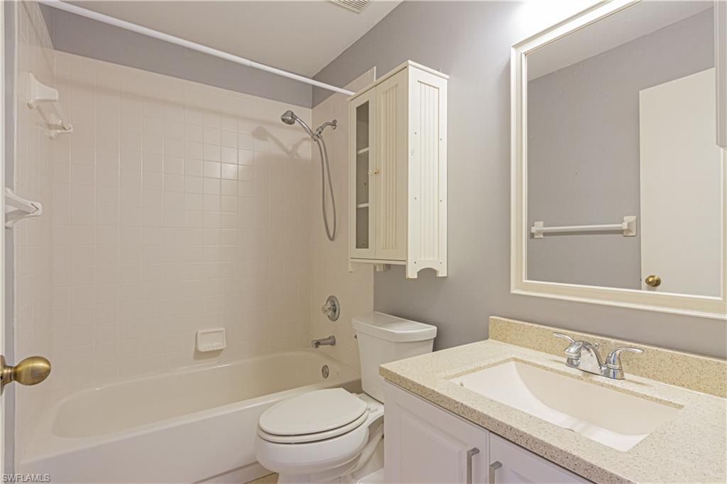 FOUNTAINS V - Residential