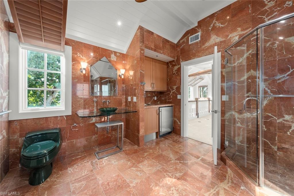 DICKEYS JOHN R SUBD - Residential