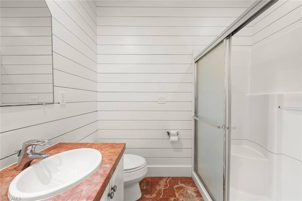 DICKEYS JOHN R SUBD - Residential