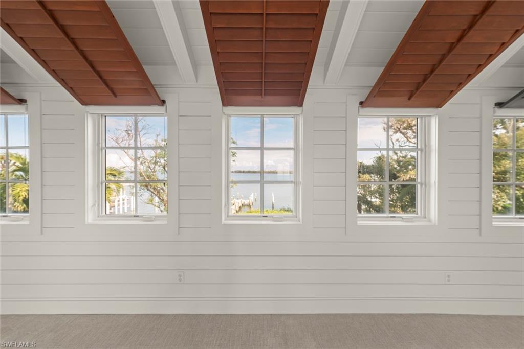 DICKEYS JOHN R SUBD - Residential