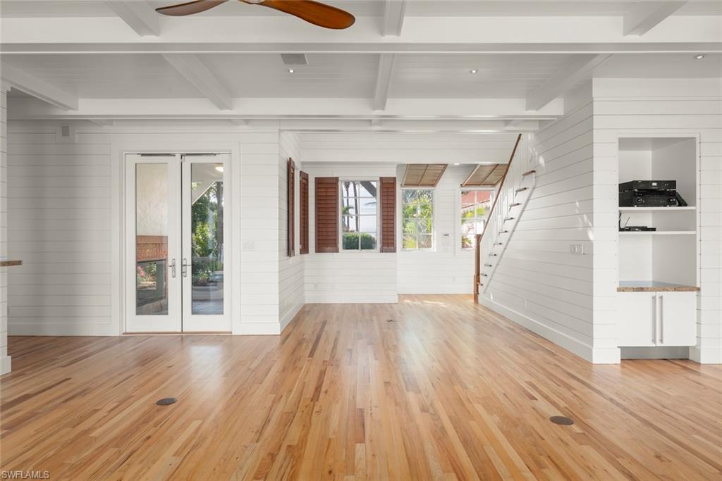 DICKEYS JOHN R SUBD - Residential