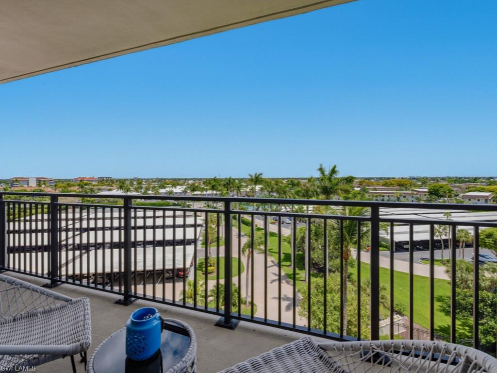 TRADEWINDS APTS OF MARCO ISLAND - Residential