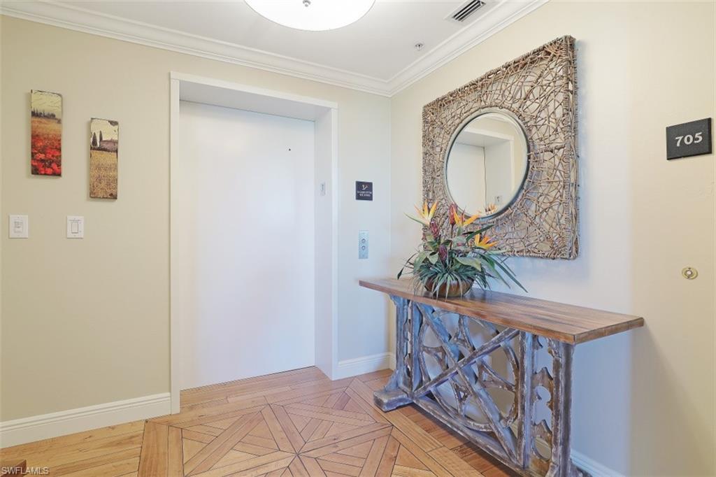 GRANDE GENEVA - Residential