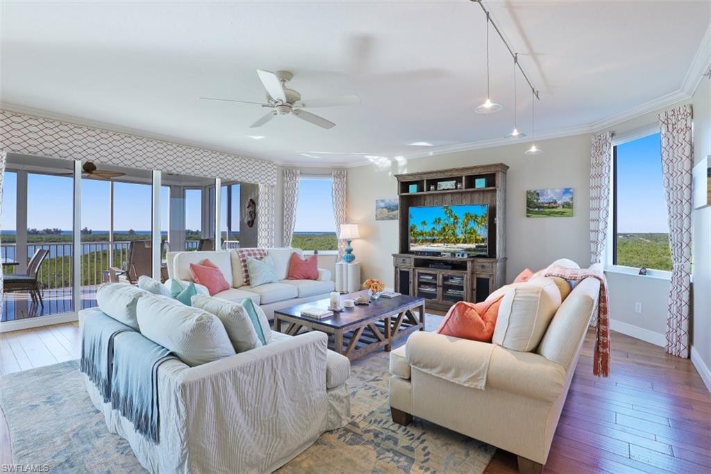 GRANDE GENEVA - Residential