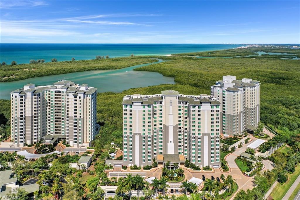 GRANDE GENEVA - Residential