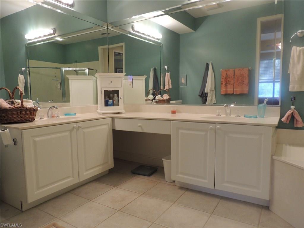 HARBOUR ISLE YACHT AND RACQUET CLUB CONDO - Residential