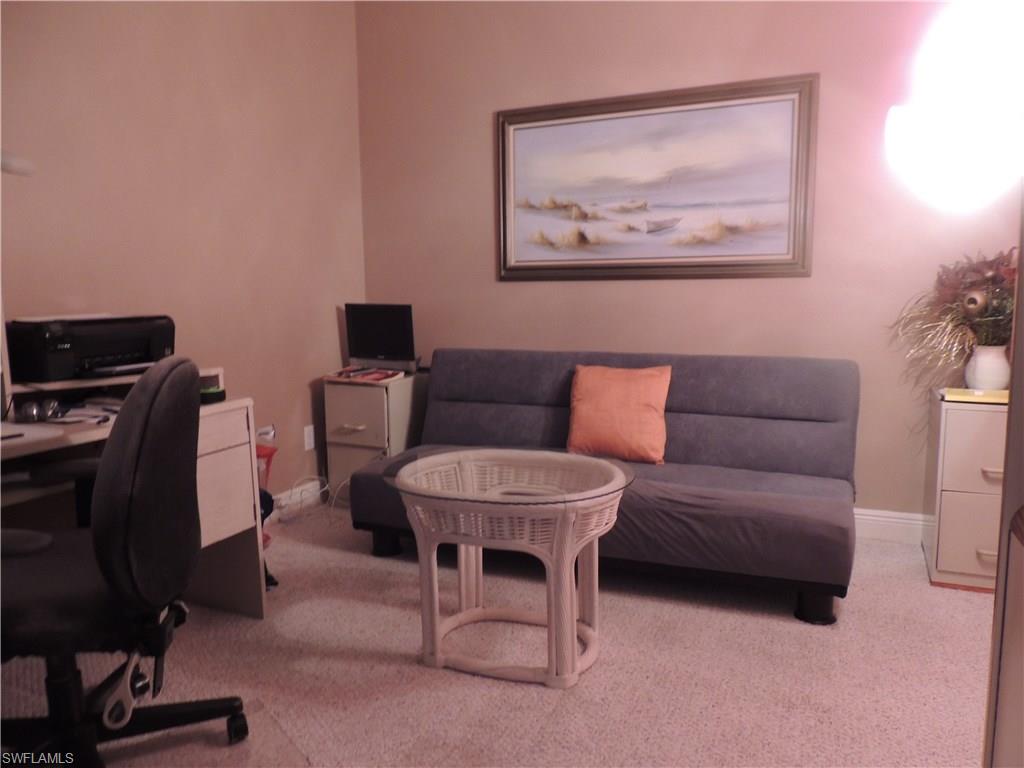 HARBOUR ISLE YACHT AND RACQUET CLUB CONDO - Residential