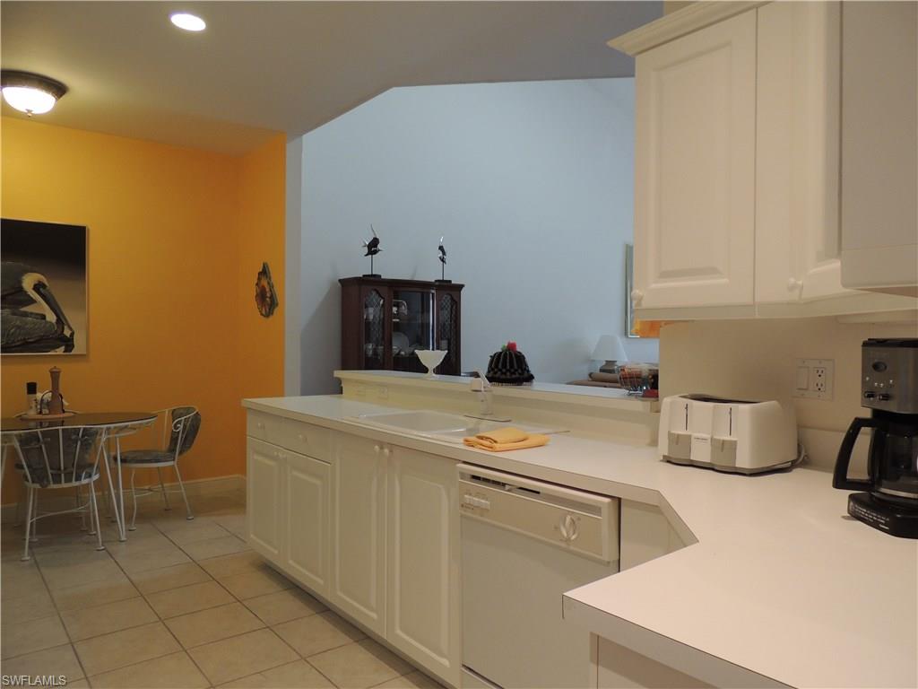 HARBOUR ISLE YACHT AND RACQUET CLUB CONDO - Residential