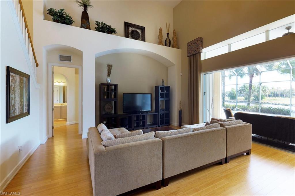 WOODMONT - Residential