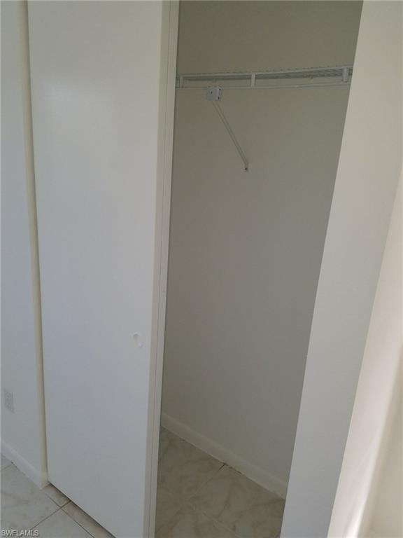 FORT MYERS SHORES - Residential