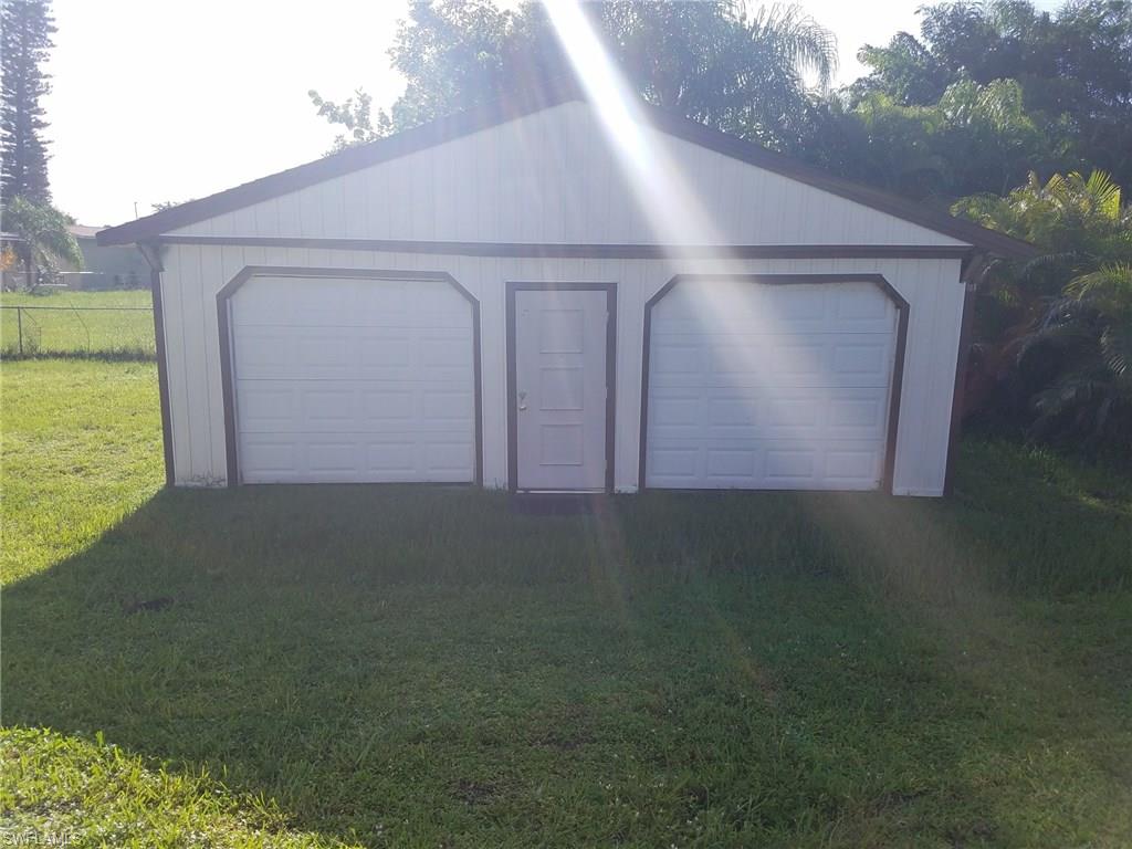 FORT MYERS SHORES - Residential