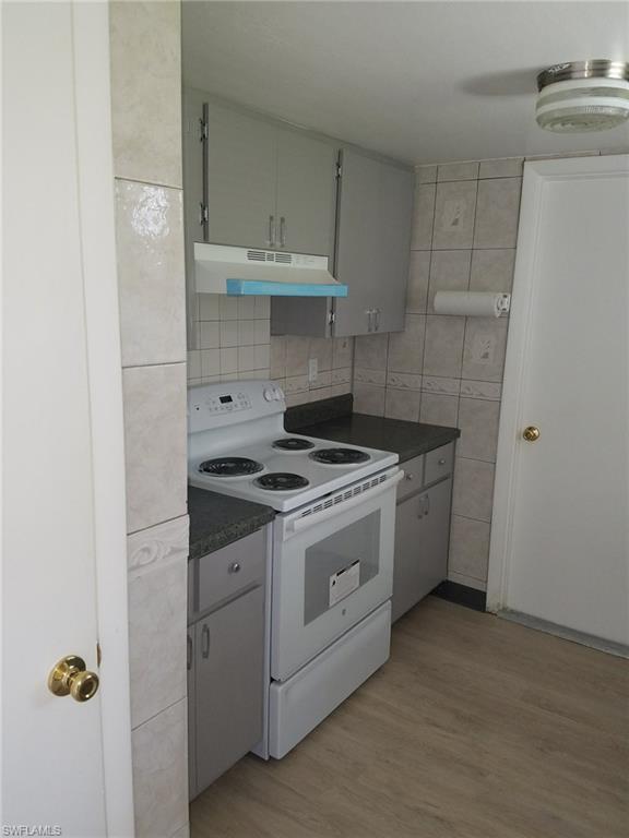 FORT MYERS SHORES - Residential