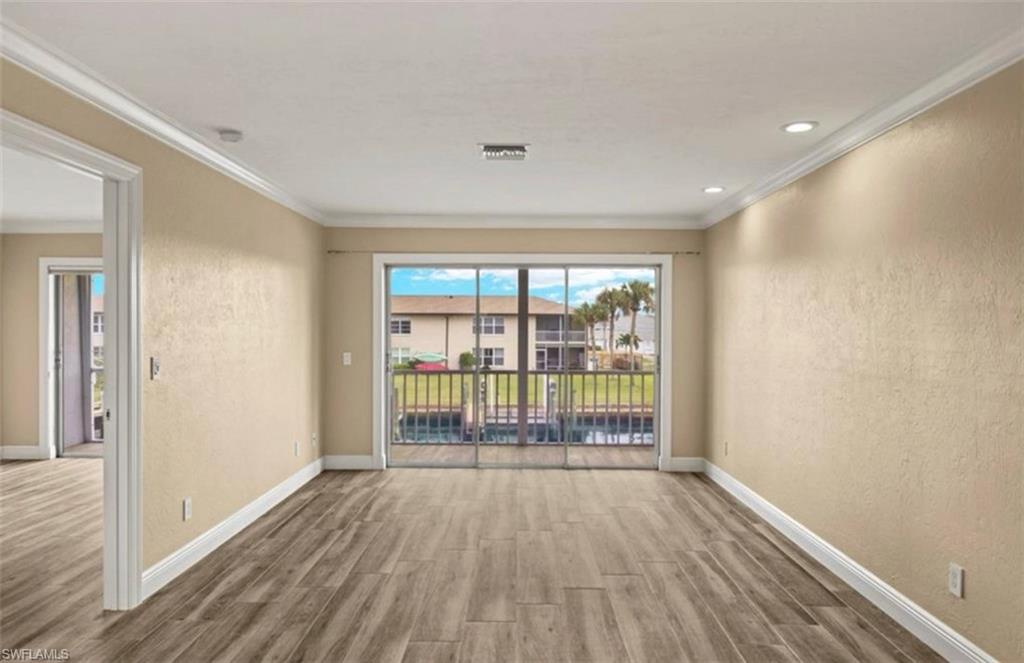 GONDOLIER CONDO - Residential