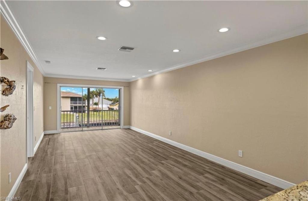 GONDOLIER CONDO - Residential