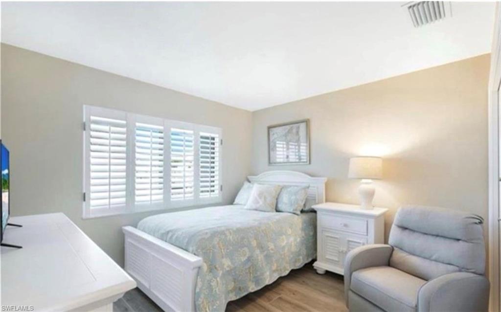 GONDOLIER CONDO - Residential