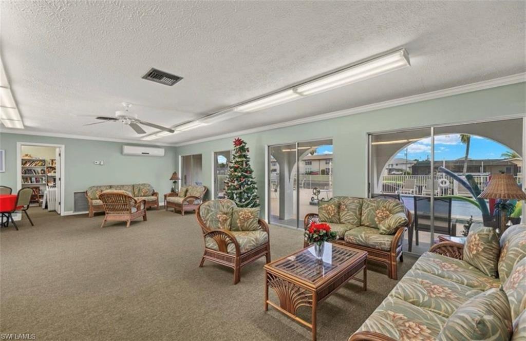 GONDOLIER CONDO - Residential